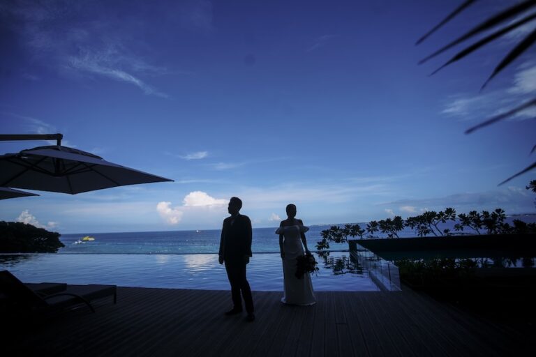 セブ島・空と海と新郎新婦